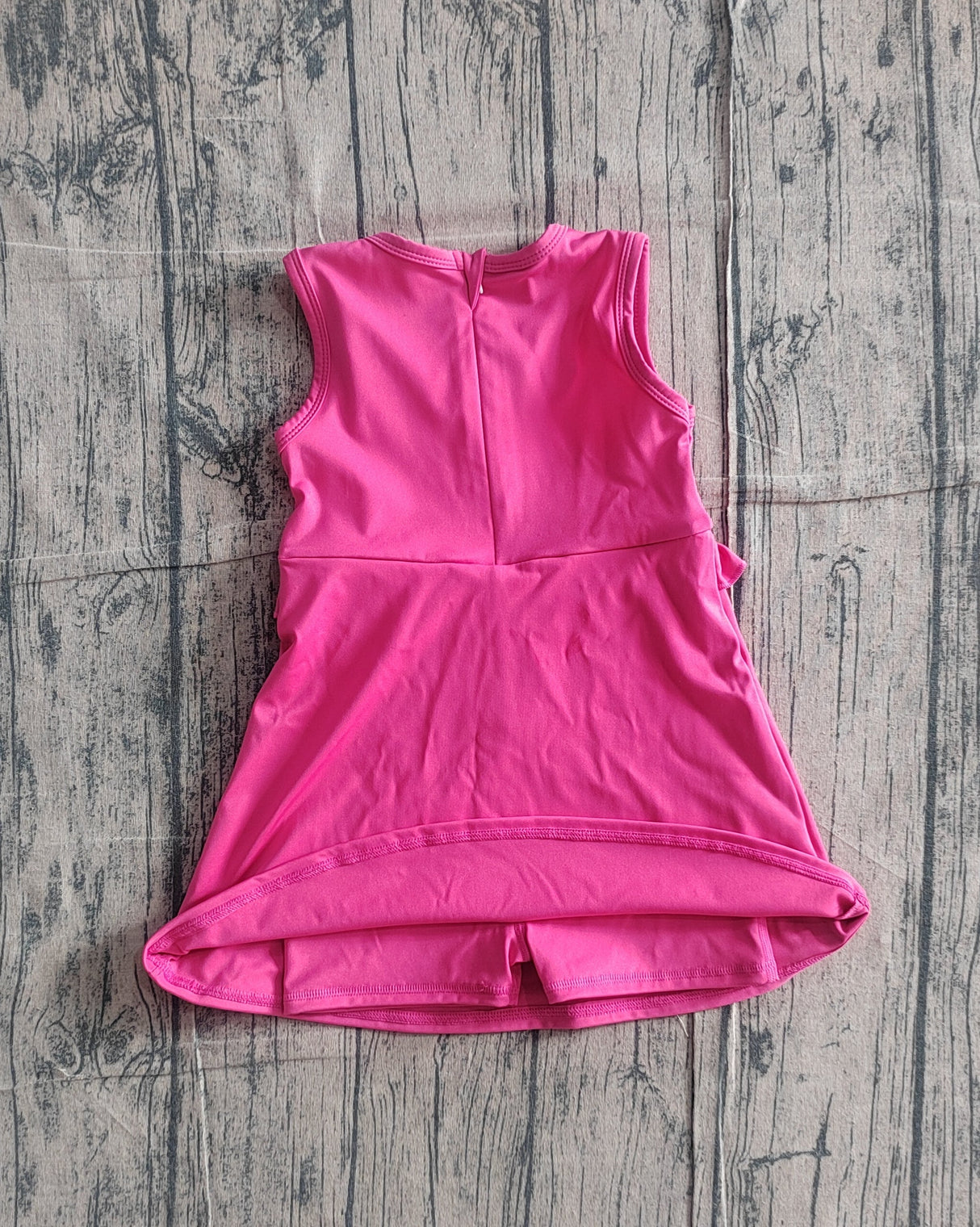Sleeveless hot pink ruffle kids girls athletic dresses
