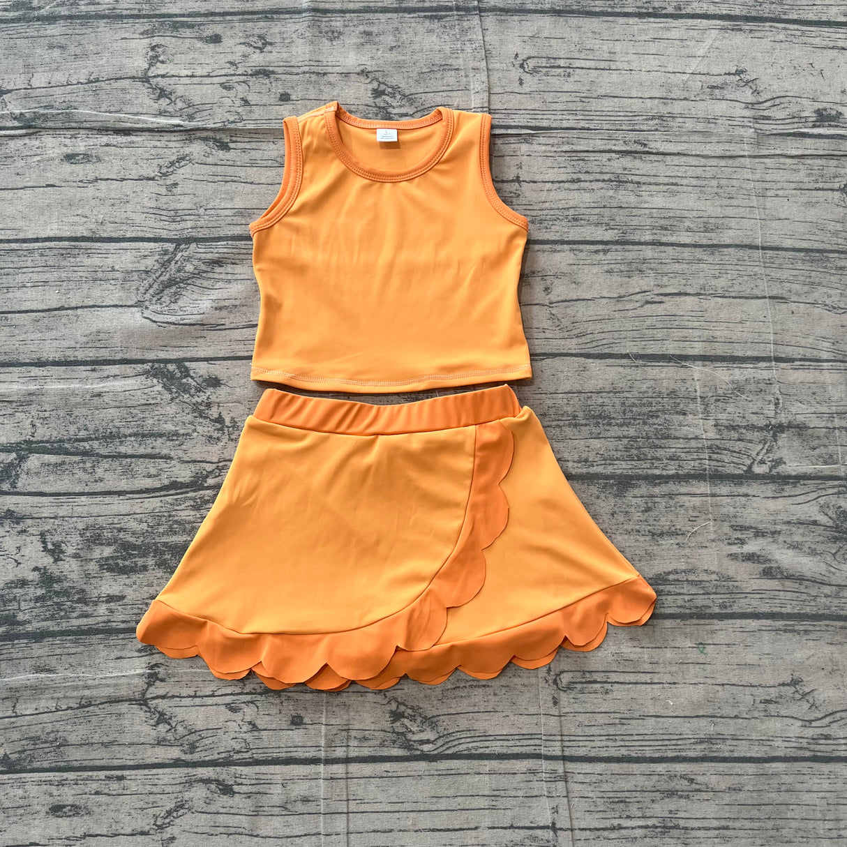 Sleeveless yellow dog scallop girls summer active wear set
