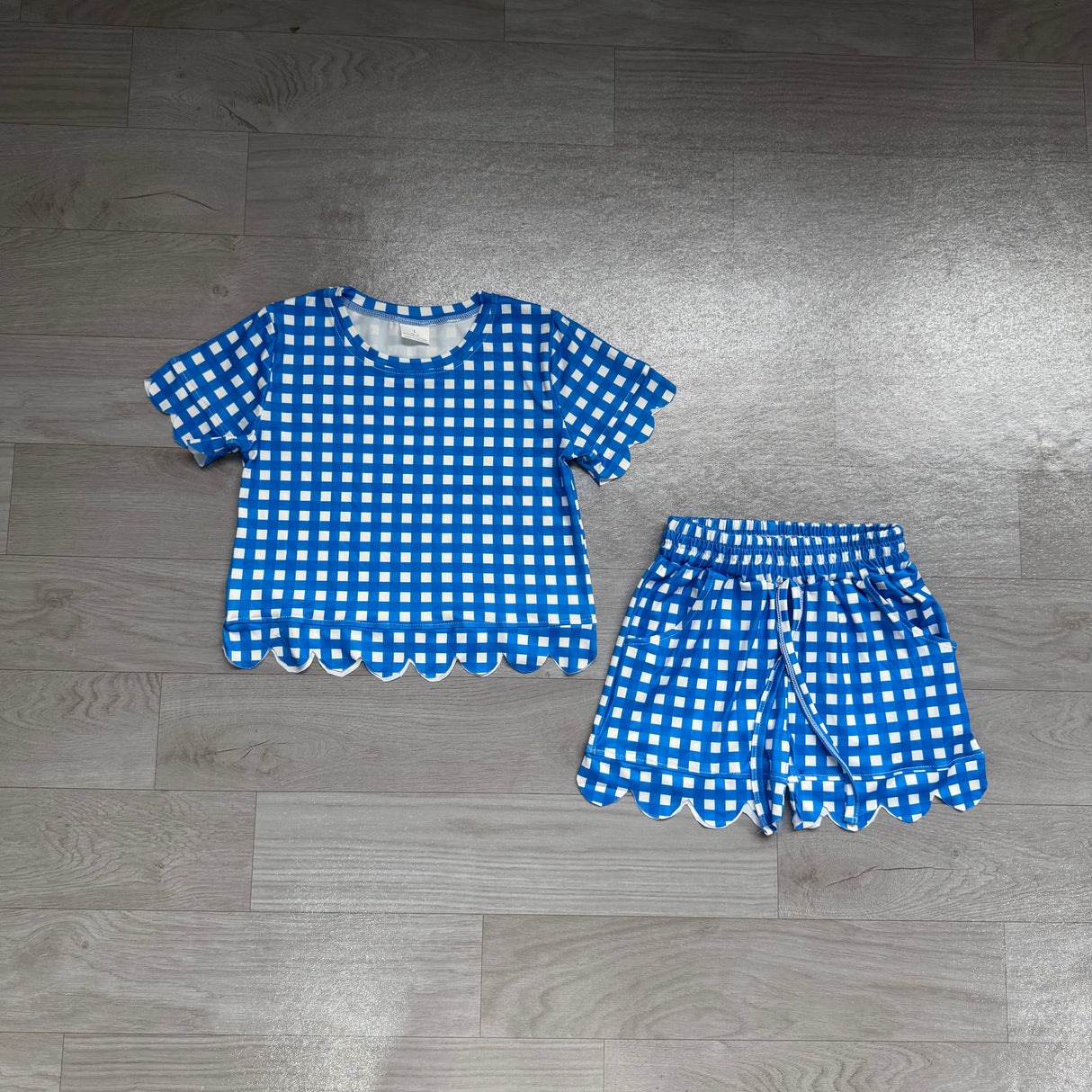 Short sleeves blue plaid scallop top shorts girls team outfits