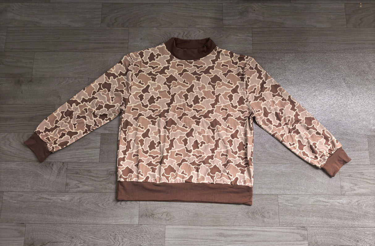 Long sleeves khaki camo adult women active top