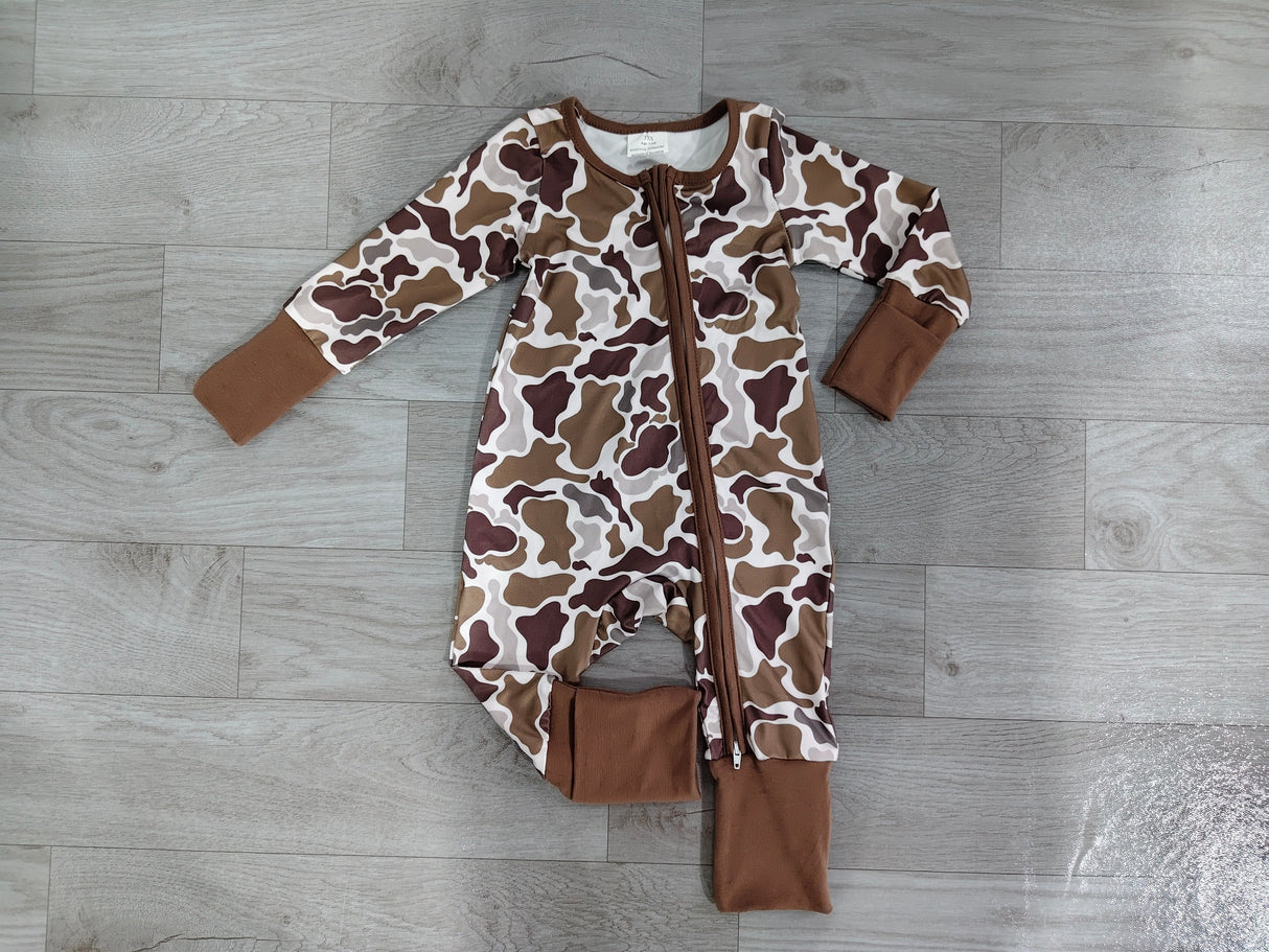 Long sleeves brown camo baby boy zipper romper