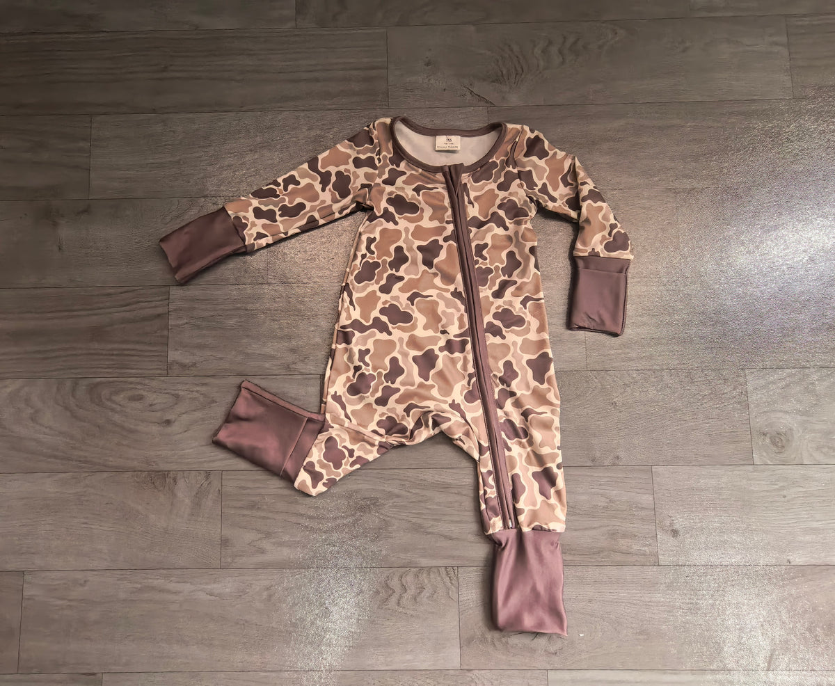 Long sleeves brown camo baby boy zipper romper