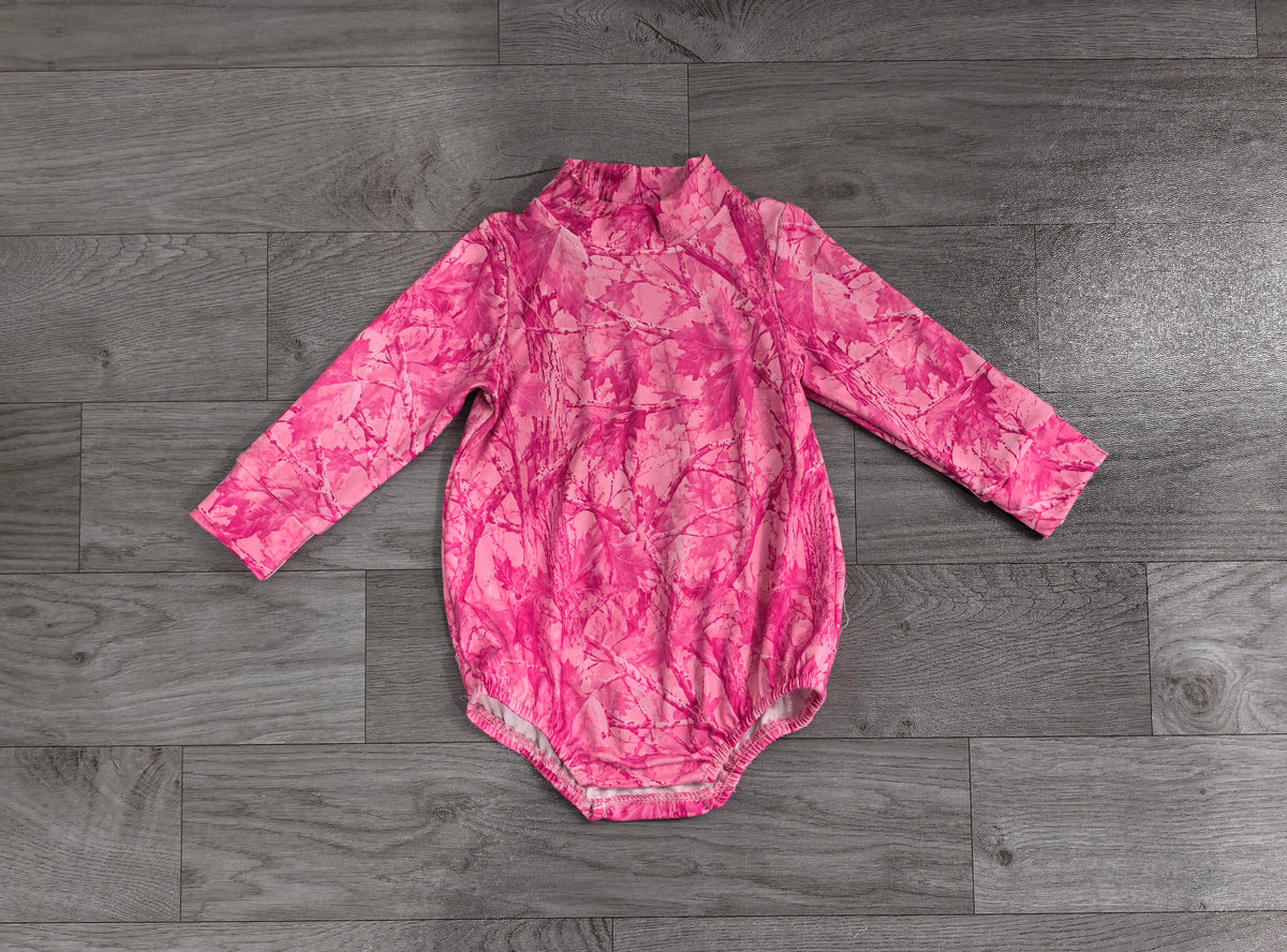 Long sleeves pink leaves camo baby girls romper