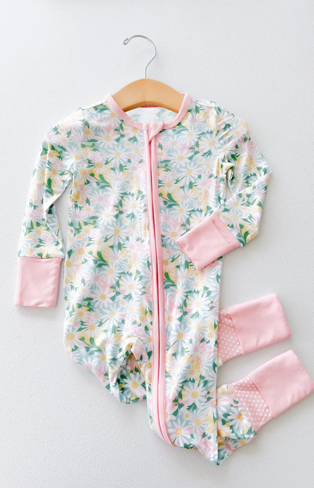 Deadline July 22 pink floral long sleeves baby girls zipper romper