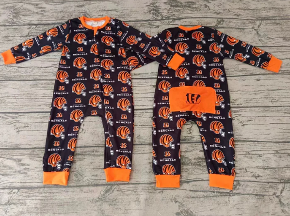 Deadline Sept 10 long sleeves B baby kids team zipper romper