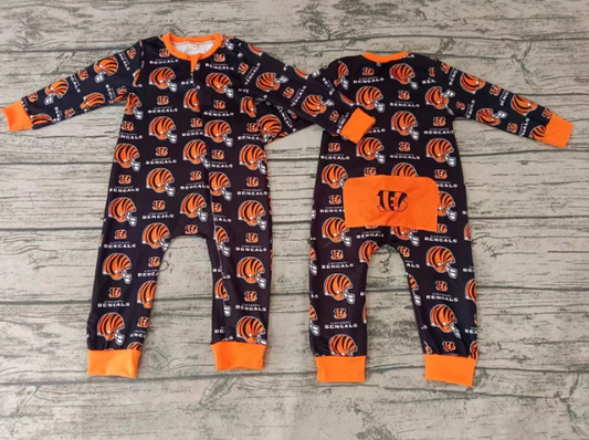 Deadline Sept 10 long sleeves B baby kids team zipper romper