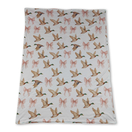 Pink bow duck hunting baby girls blankets