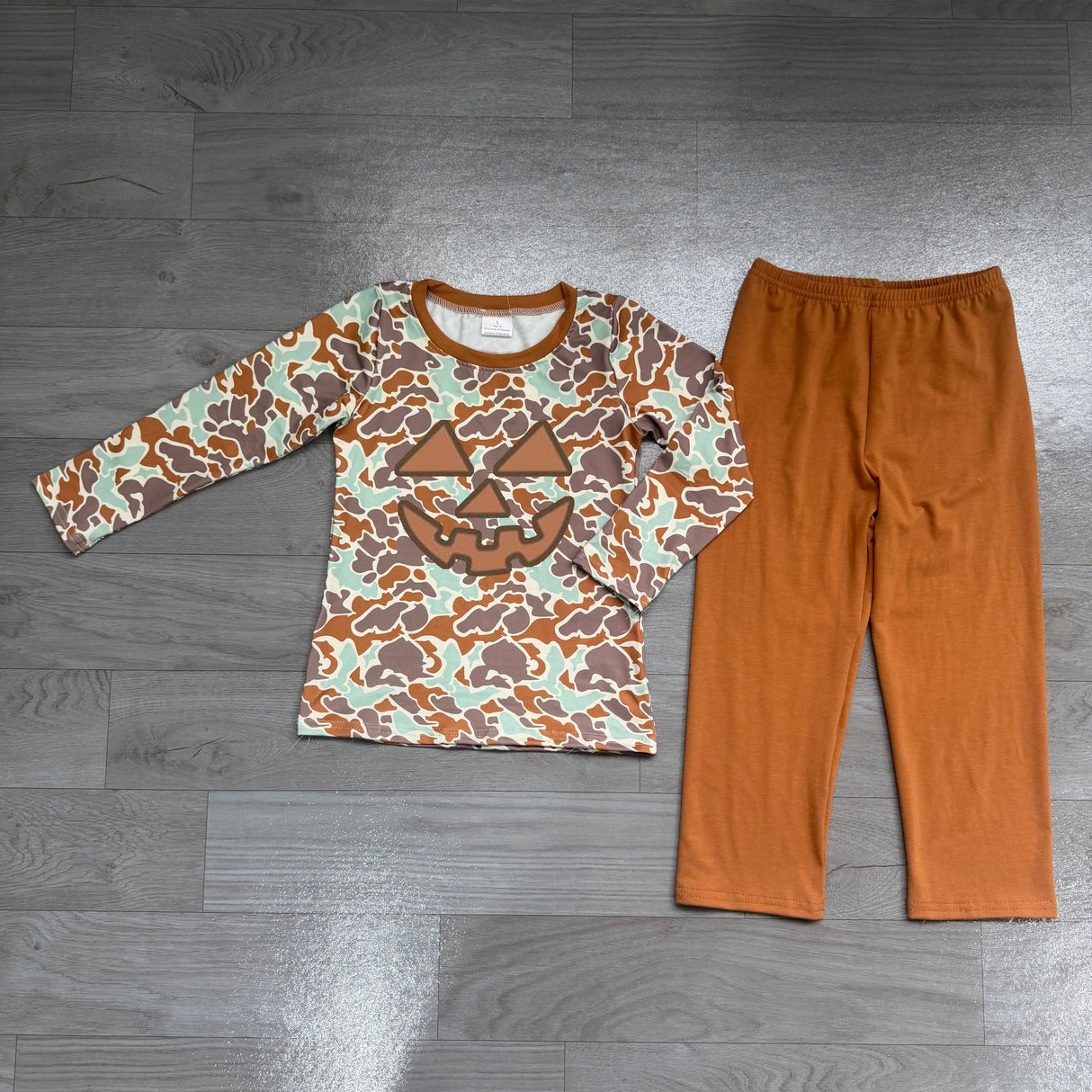 Long sleeves camo pumpkin embroidery boys Halloween outfit