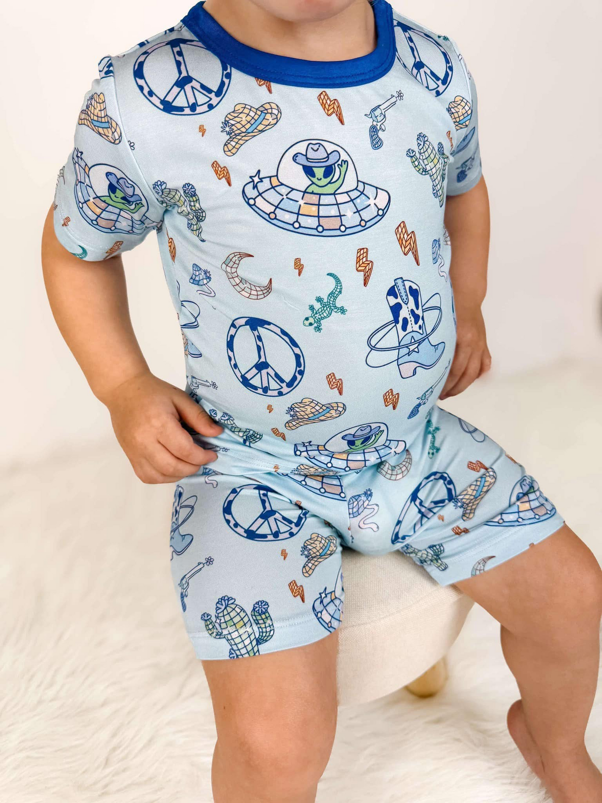 Blue short sleeves boots hat western boys pajamas