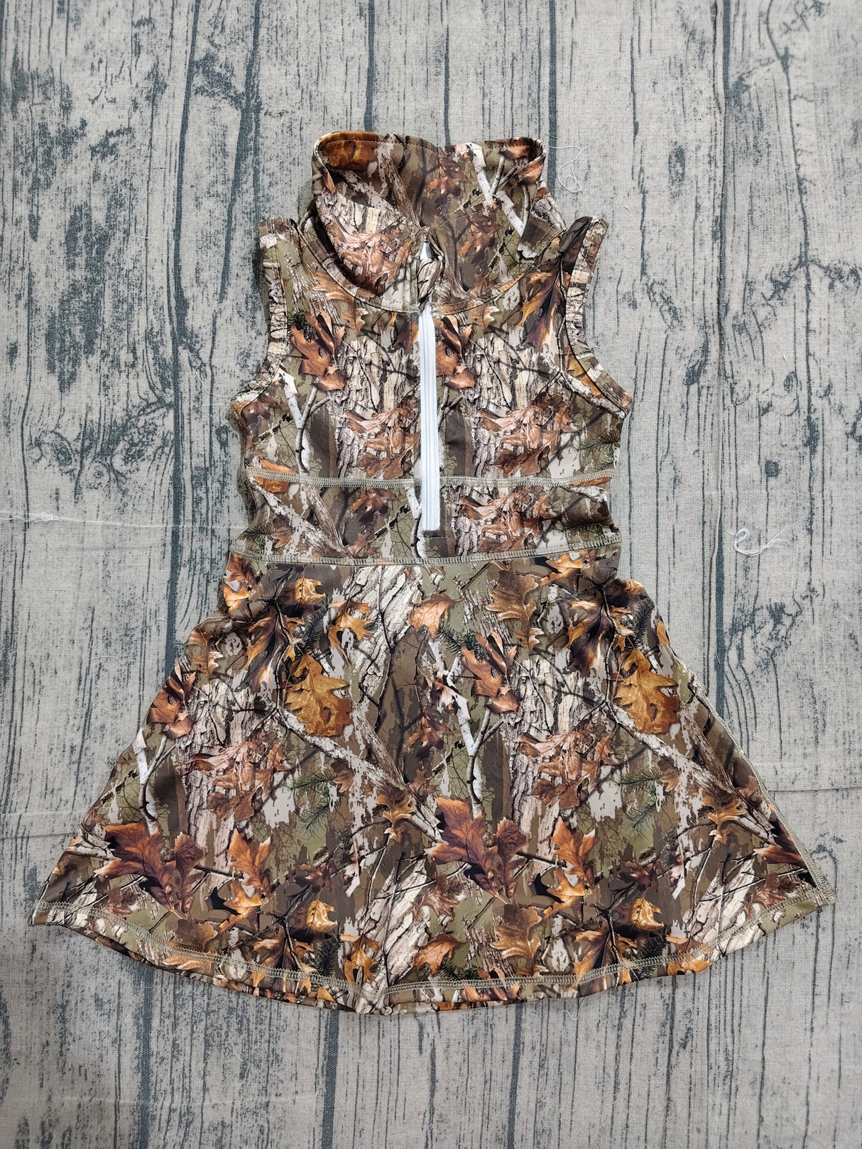 Camo sleeveless zipper athletic dress with shorts
