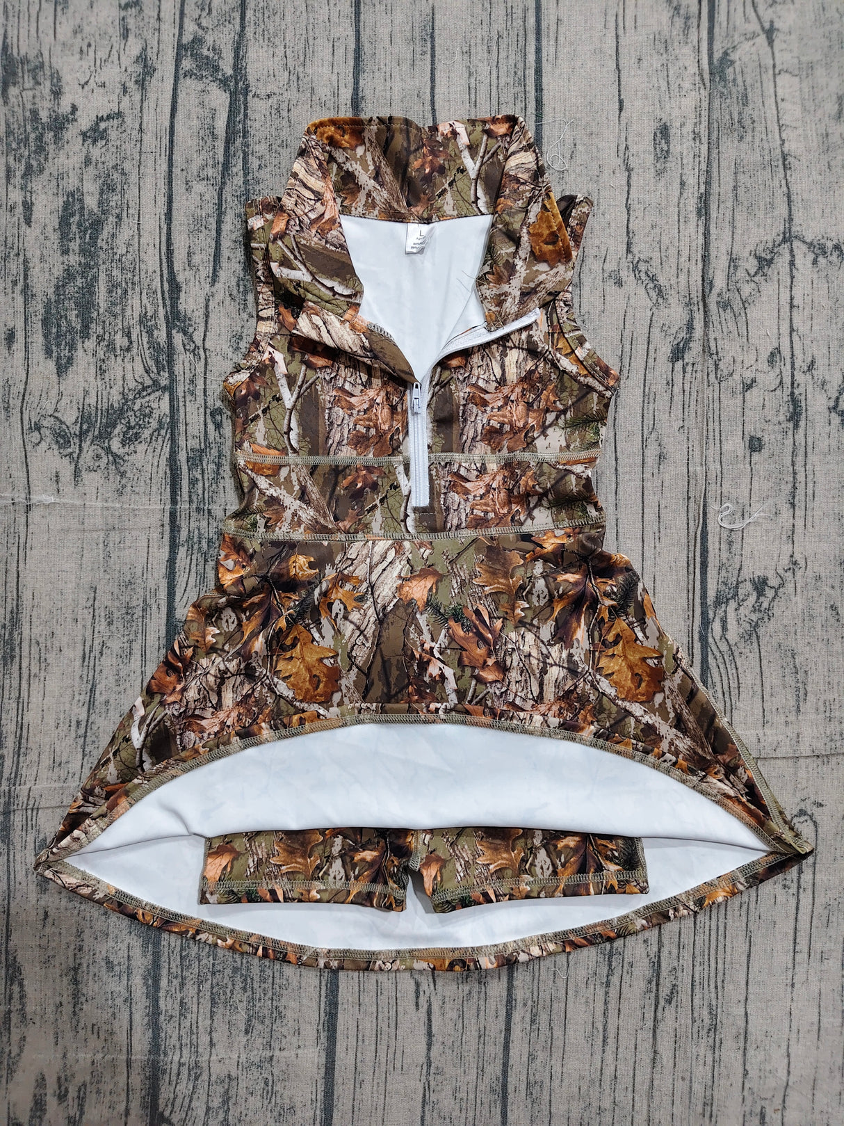 Camo sleeveless zipper athletic dress with shorts