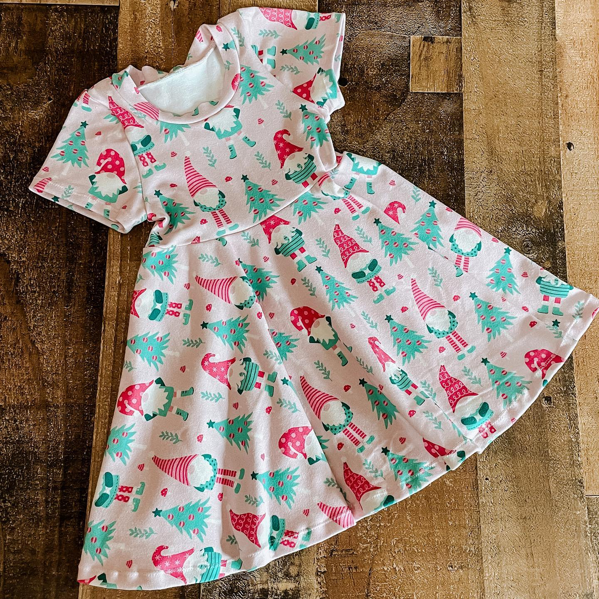Short sleeves gnomies Christmas tree girls dresses