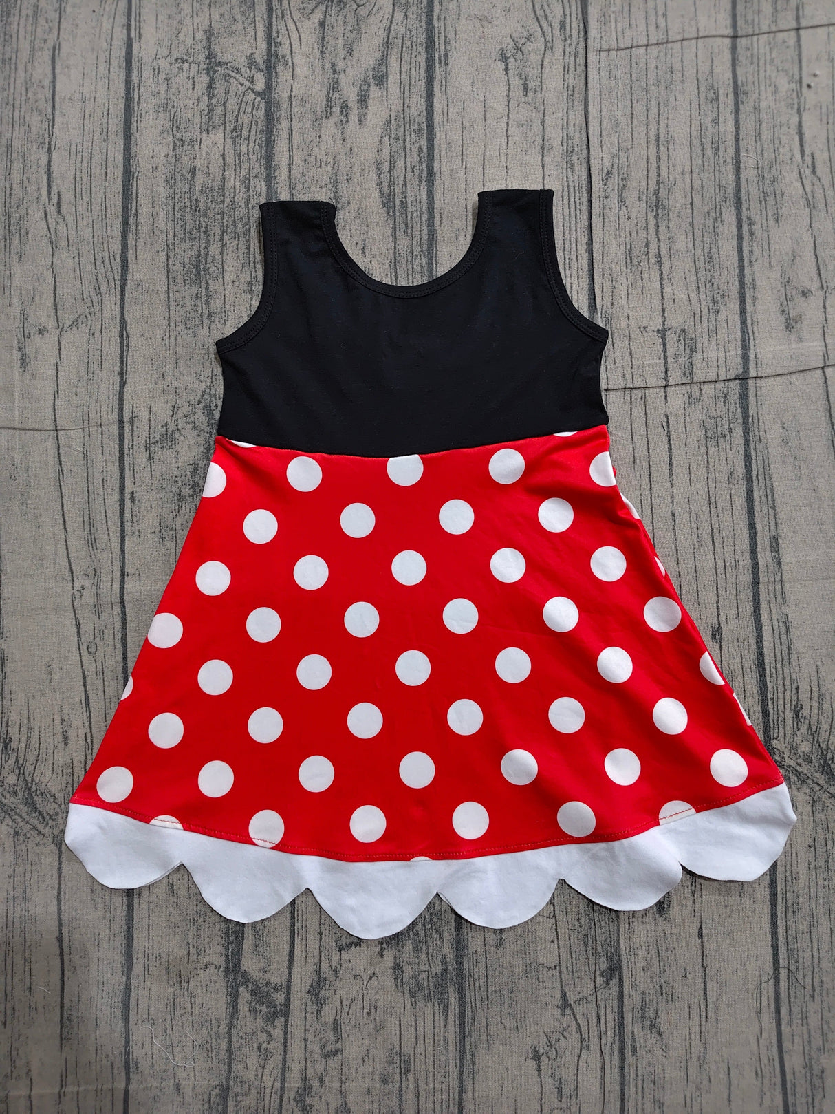 Sleeveless polka dots mouse kids girls scallop dress