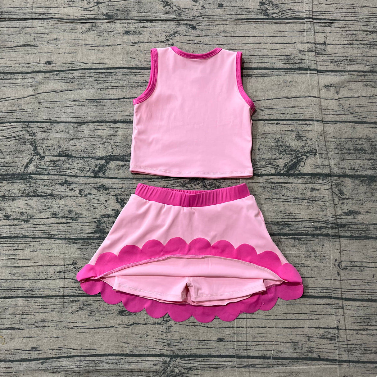 Sleeveless pink hot pink scallop kids girls active wear set