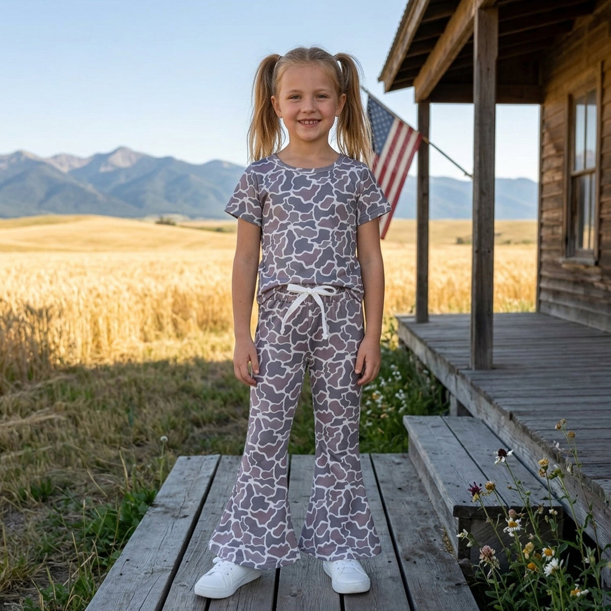 Dark grey camo short sleeves top pants kids girls outfits