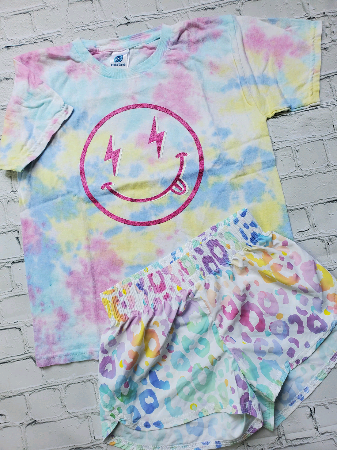 Short sleeves tie dye smile top leopard shorts girls clothes