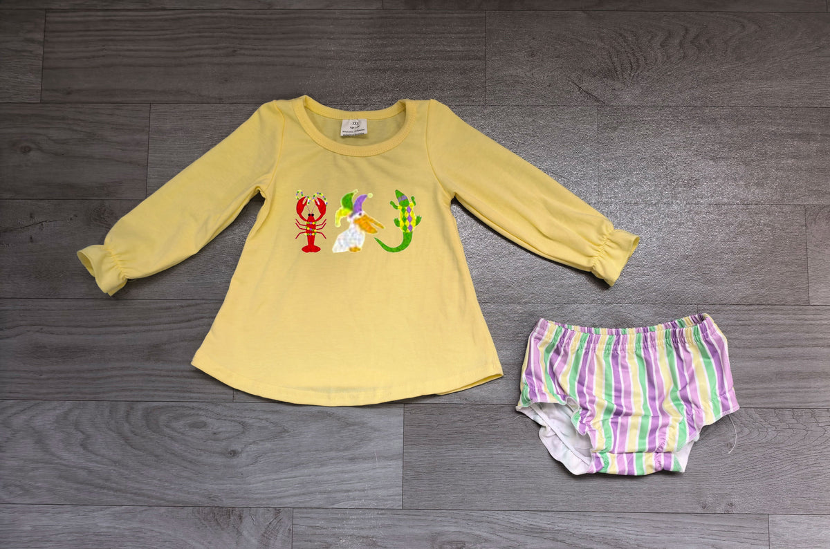 Crawfish pelican crocodile embroidery girls Mardi Gras bummies set
