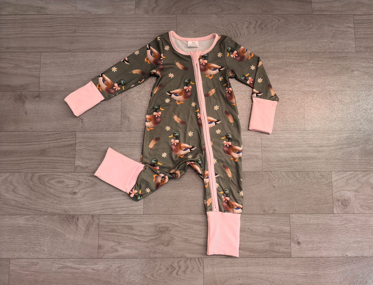 Pink long sleeves duck bow floral baby girls zipper romper