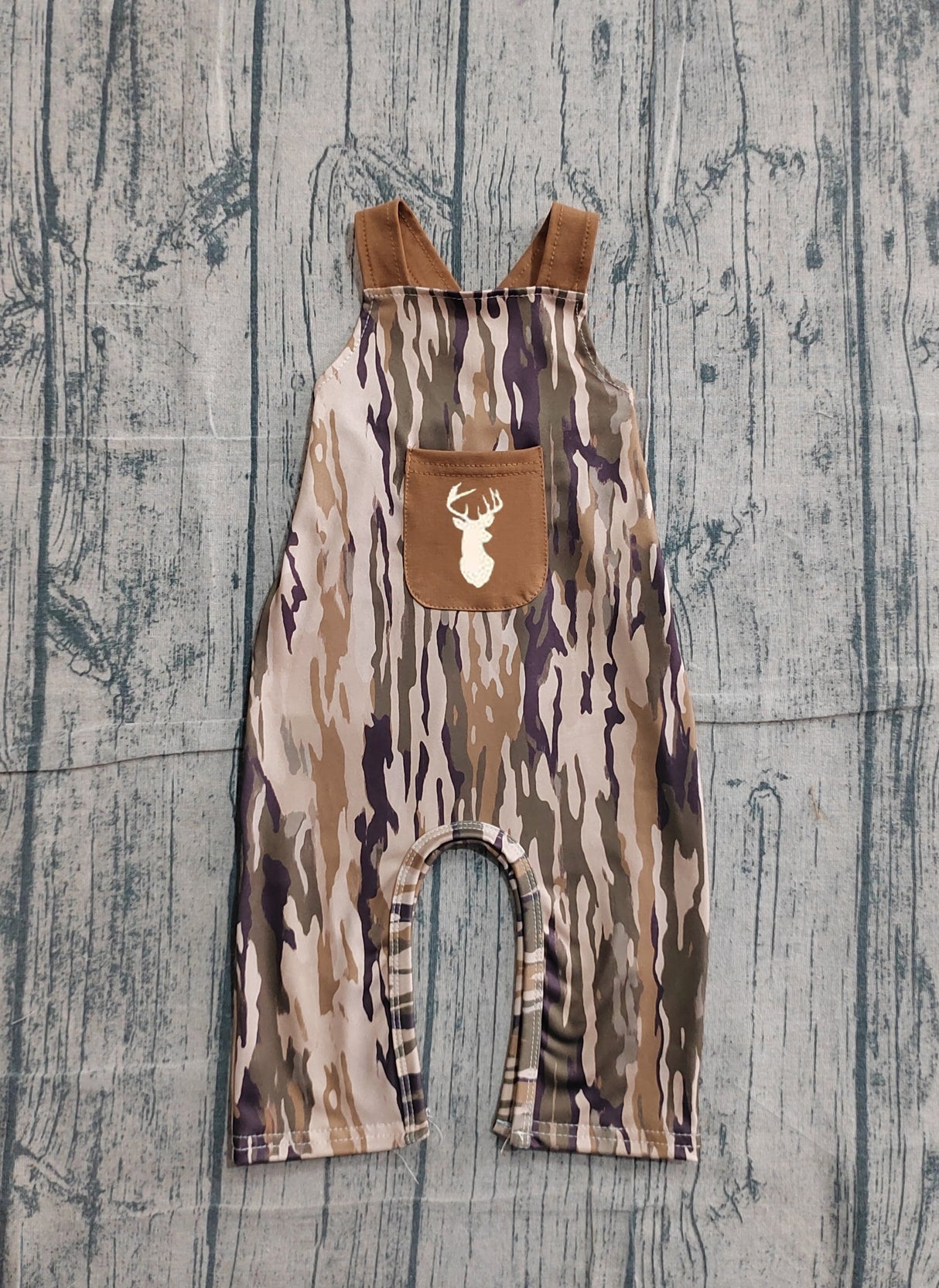 Brown straps deer embroidery pocket camo baby boy jumpsuit
