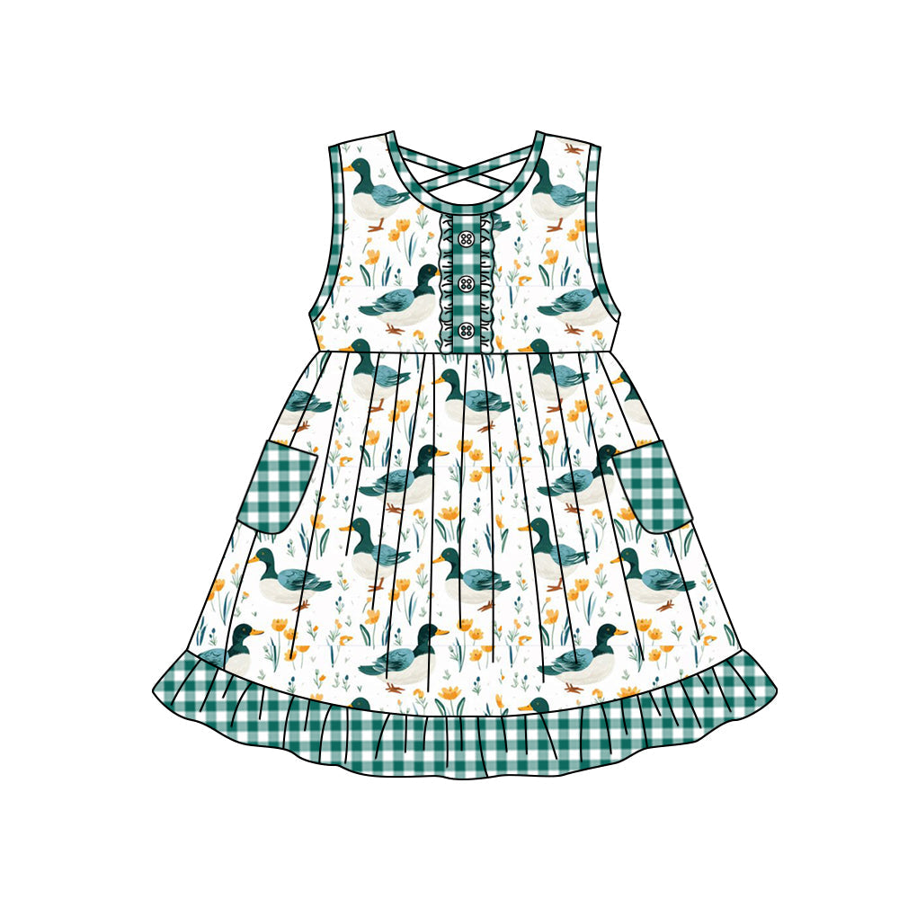 Plaid sleeveless duck pockets girls dress