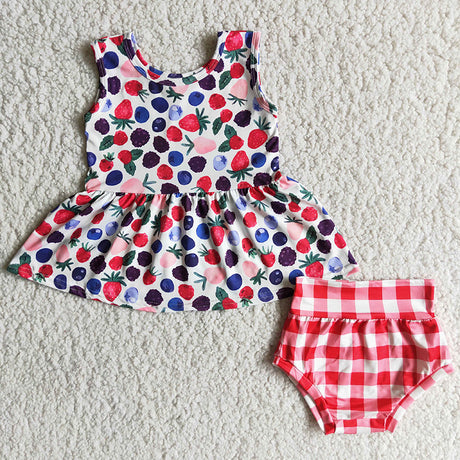 Girl Strawberry Plaid Bummies set