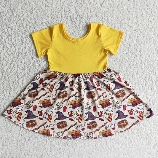 Girl Yellow short sleeve magic twirl dresses