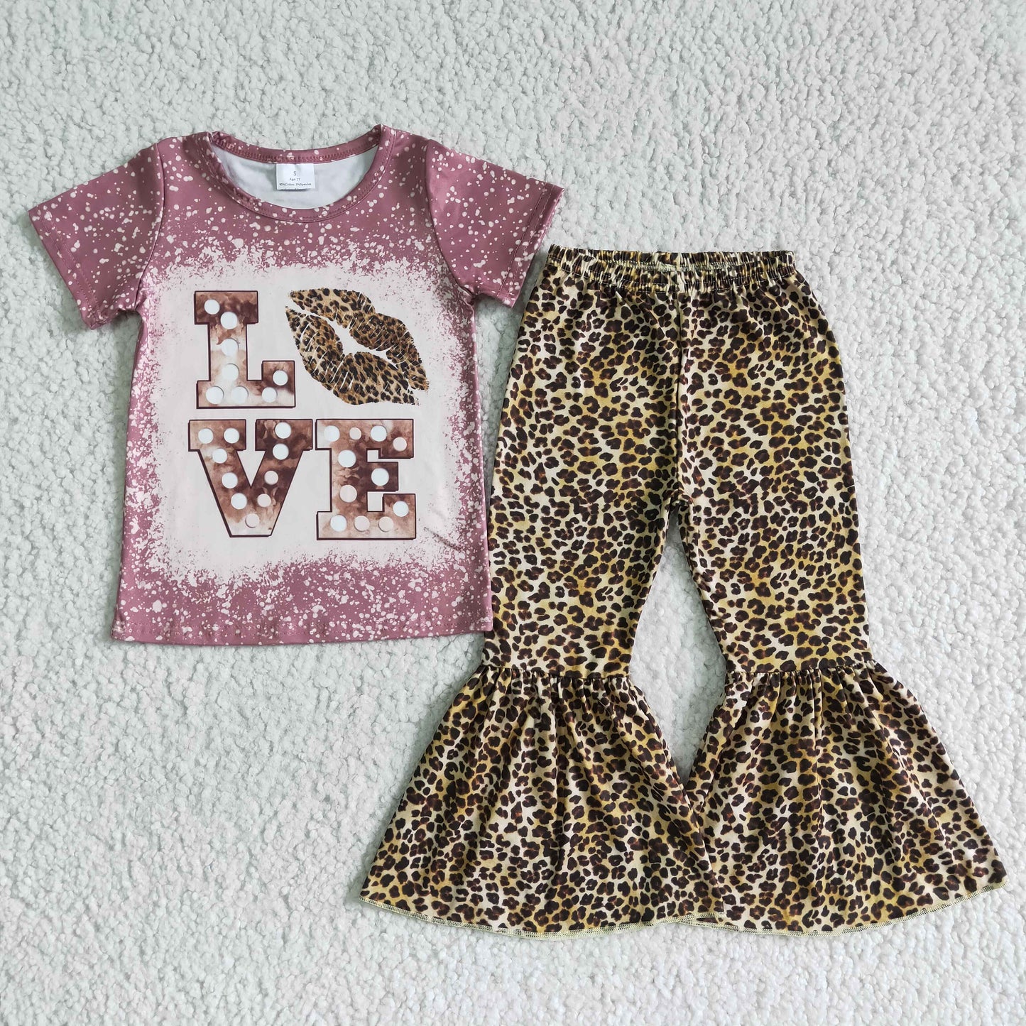 Girl Love Leopard Outfit