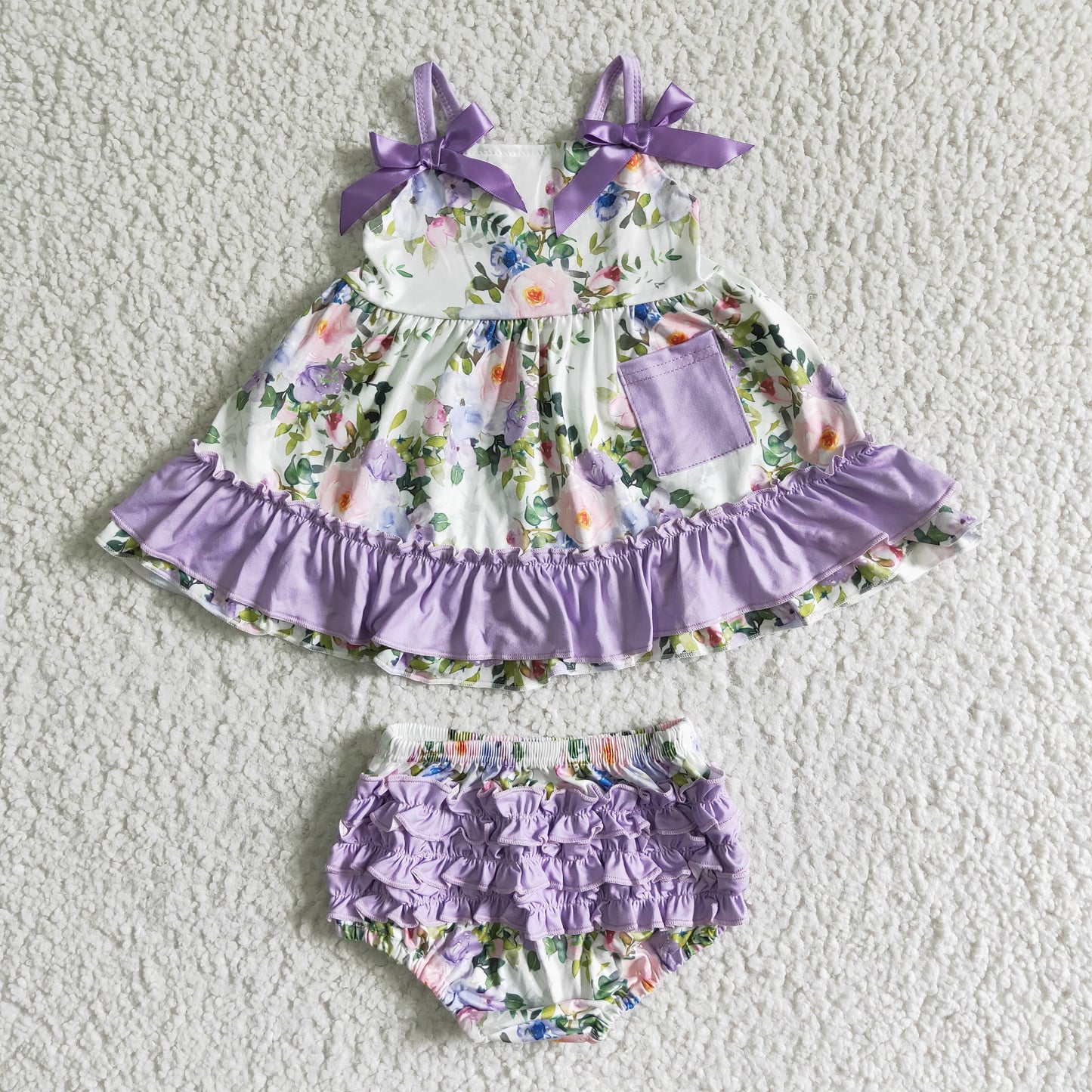 Lavender floral baby girls bummies set