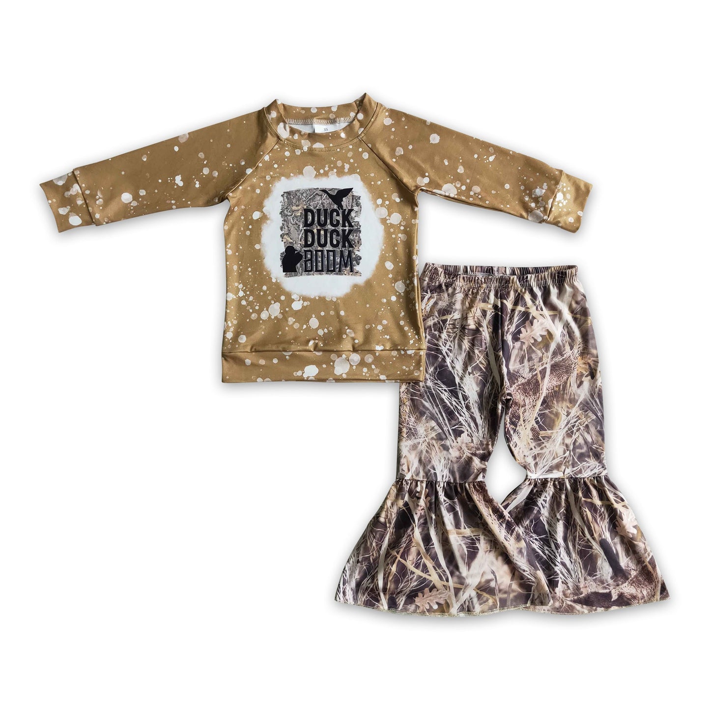 Duck bleached shirt camo pants girls hunting clothes