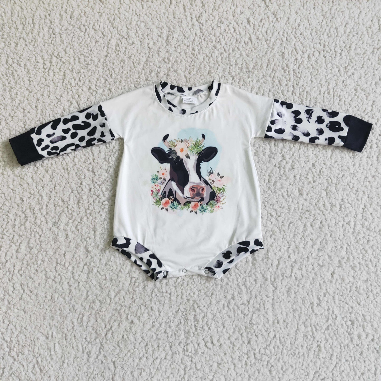 Long sleeves cow print baby girls romper