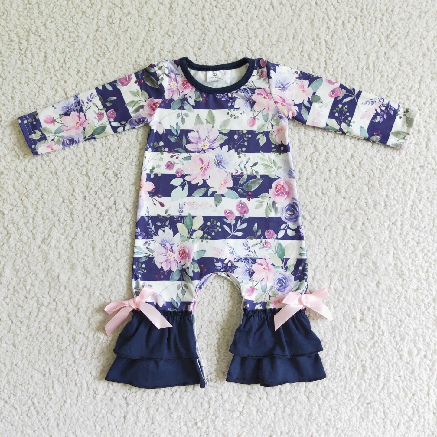 Navy floral long sleeves baby girls ruffles romper