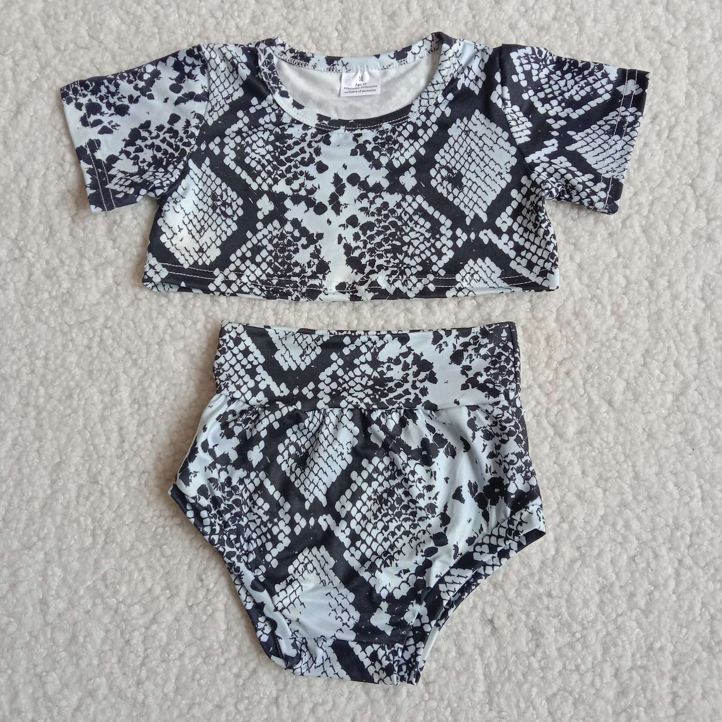 Snake skin crop top bummies set